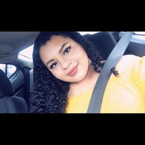 Meet your Posher, Stephanie